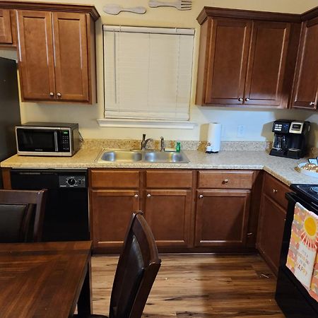 Spacious Villa Close To The Beach, 10 Sleeps Galveston Exterior foto